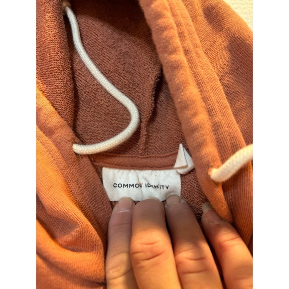 Common Identity hoodie - Picture 2 of 7